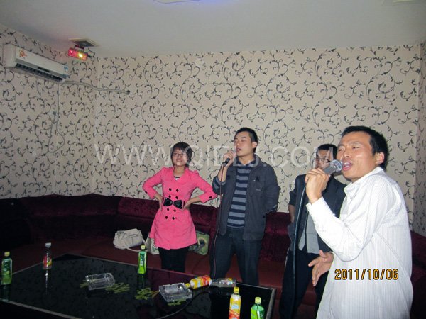 2011年10月，鄭州企鵝糧油機(jī)械有限公司--外貿(mào)部，十一國(guó)慶節(jié)團(tuán)體活動(dòng)！(圖1)