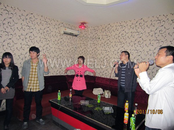 2011年10月，鄭州企鵝糧油機(jī)械有限公司--外貿(mào)部，十一國(guó)慶節(jié)團(tuán)體活動(dòng)！(圖2)