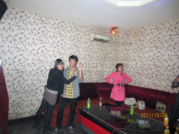 2011年10月，鄭州企鵝糧油機(jī)械有限公司--外貿(mào)部，十一國(guó)慶節(jié)團(tuán)體活動(dòng)！(圖7)