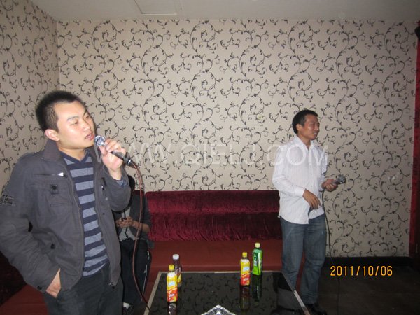 2011年10月，鄭州企鵝糧油機(jī)械有限公司--外貿(mào)部，十一國(guó)慶節(jié)團(tuán)體活動(dòng)！(圖8)