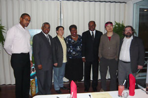 牙買加考察團Peter一行來我公司考察(圖1) 牙買加考察團Peter一行來我公司考察(圖1)